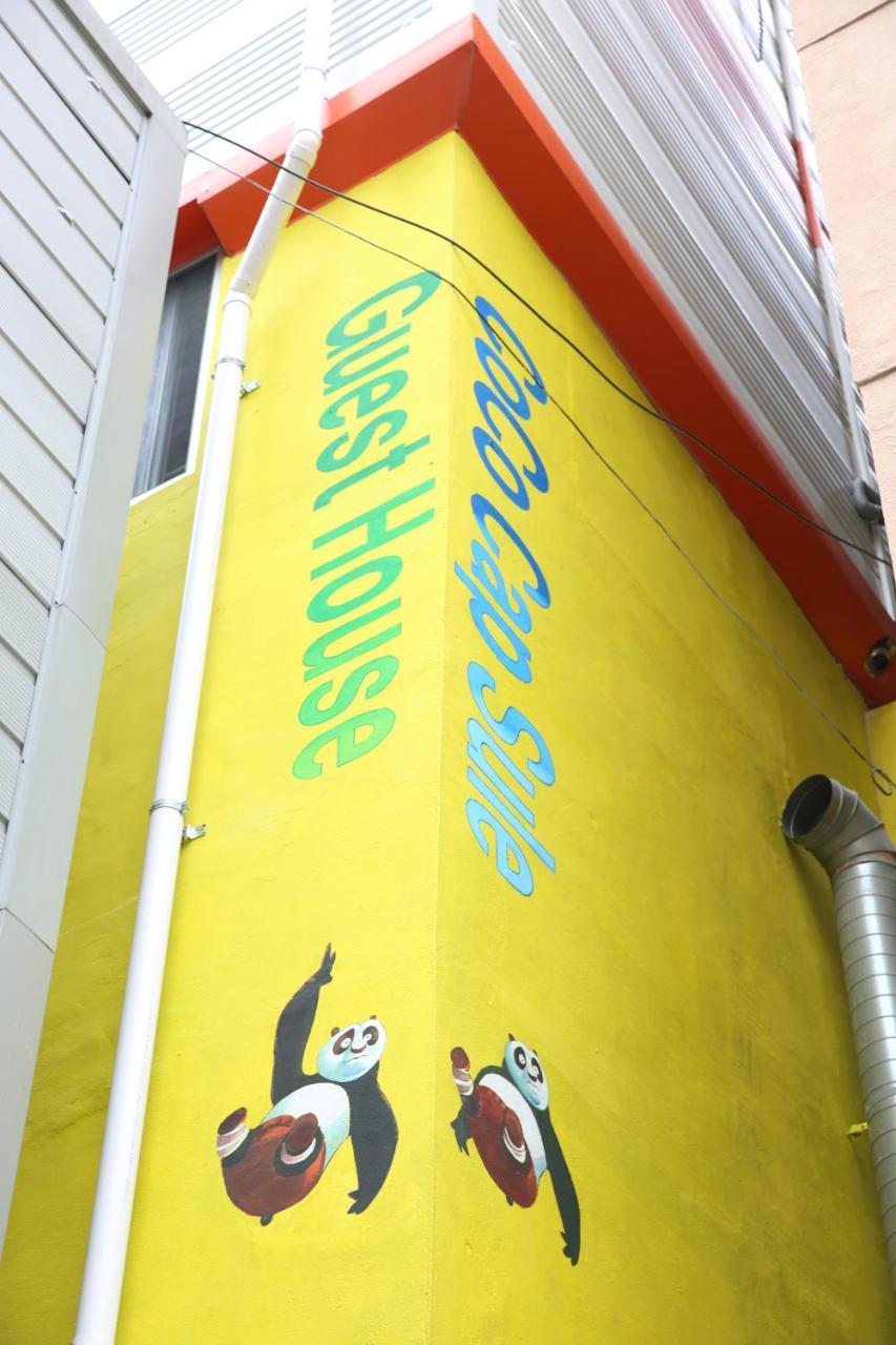 Coco Capsule Guesthouse Busan Exteriör bild